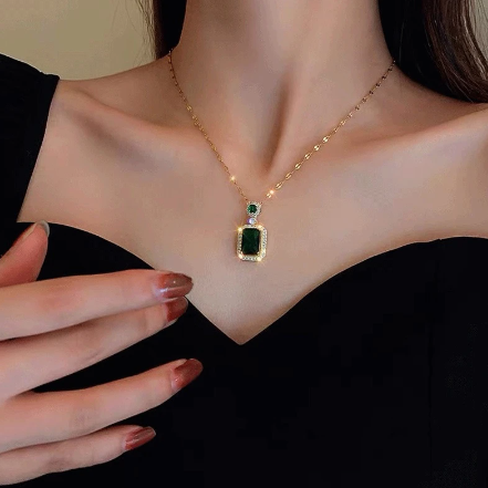 Vintage Green Rectangle Zircon Pendant Necklaces and Earrings